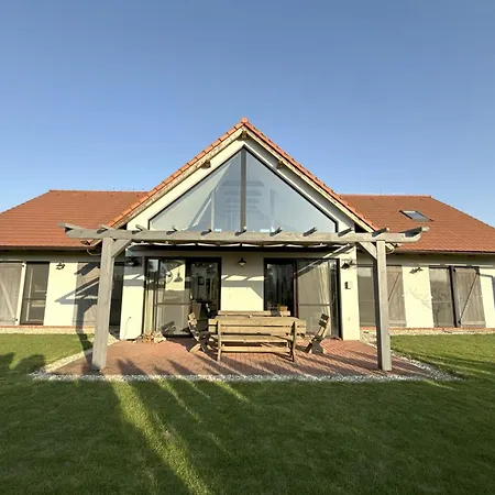 Villa Scandinavia Penati