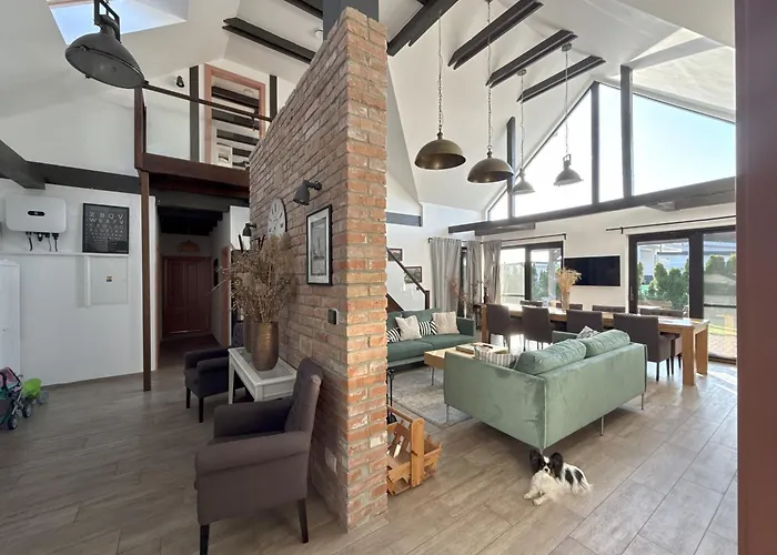 Scandinavia Penati Villa Királymajor